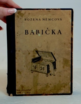 Babička