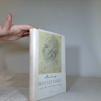 Šest let exilu a druhé světové války