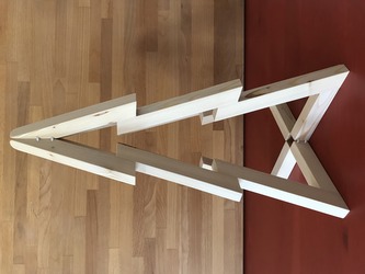 Dřevěvý vánoční stromeček ALMA 4D