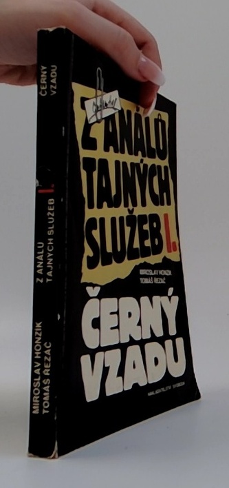 Z análů tajných služeb I.- Černý Vzadu