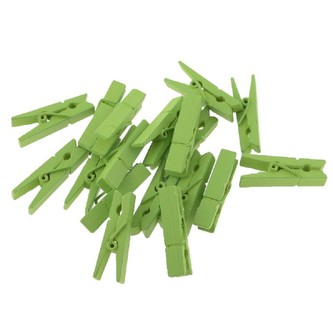 Kolíčky dřevěné zelené 3,5 cm 18 ks