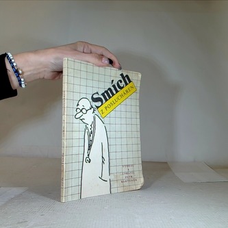 Smích z posloucháren