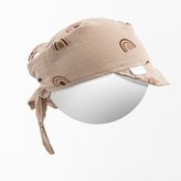 Dětský letní mušelínový šátek s kšiltem New Baby Rainbow - velikost 68 (4-6m)