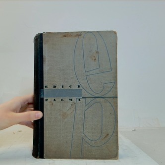 Všichni lidé jsou nepřátelé