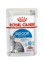 Kapsička Royal Canin FHN INDOOR ve stave 12 x 85g