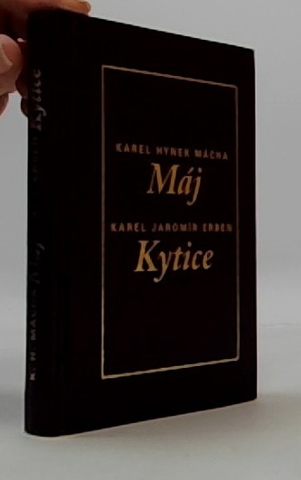 Máj, Kytice