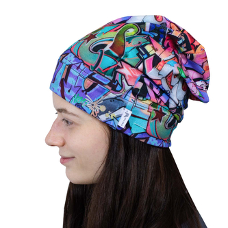 Jarní čepice spadená BIO Grafiti; Barva: černá; Velikost: 48