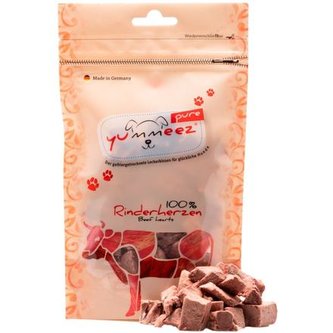 Yummeez Pure Rinderherzen – sušená hovězí srdíčka, 100 % masa, 35 g