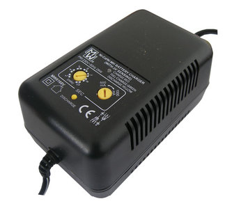 Nabíječka baterií VOLTCRAFT MW6168V Ni-Cd/Ni-Mh (modelář.delta V)