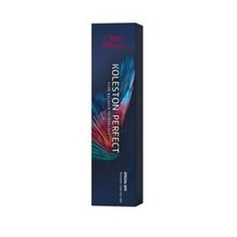 Wella Professionals Permanentní barva na vlasy Koleston Perfect ME™ Special Mix 60 ml Odstín 0/66 woman