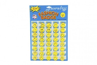 Odznak smajlík malý 3cm žlutý kov/plast 40ks na kartě v sáčku