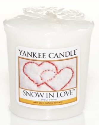 Yankee Candle votivní svíčka 49g Snow In Love