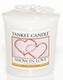 Yankee Candle votivní svíčka 49g Snow In Love