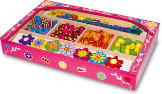 Small Foot Dřevěné korálky louka v boxu