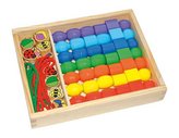 Small Foot Dřevěné navlékací korálky box jumbokorálky