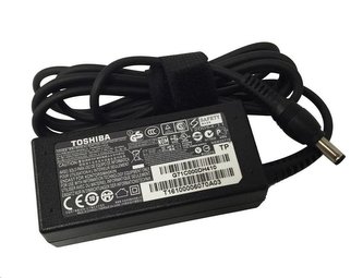 Toshiba OP Univerzální AC Adapter - 45W/19V, 2 pin - Satellite, Satellite Pro, Protégé, Tecra, Radius
