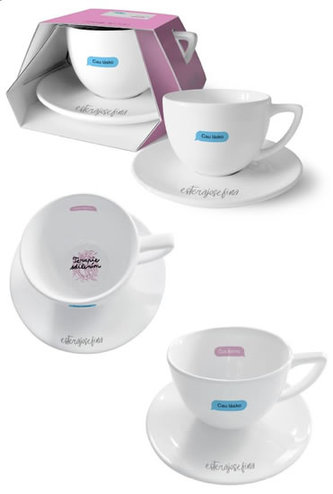 Hrnek s podšálkem Terapie sdílením – Čau, lásko Hrnek s podšálkem Terapie sdílením – Čau, lásko