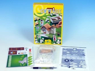 (C) Totum Cottage Postav si domek v krabici