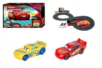 Autodráha Carrera First Auta 3/Cars plast 2,4m na baterie v krabici 50x30x7cm