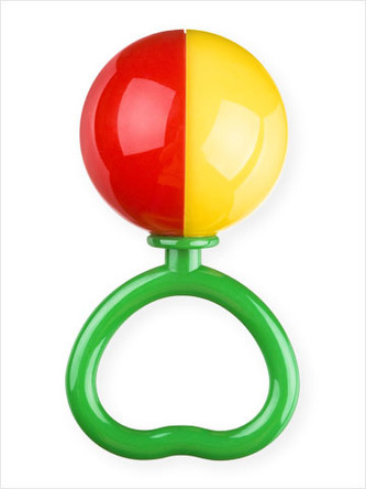 Chrastítko srdíčko koule plast 11cm průměr 5 cm mix barev v sáčku 0m+