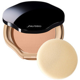 Shiseido Kompaktní pudrový make-up SPF 15 (Sheer And Perfect Compact Foundation) 10 g Odstín I 60 Natural Deep Ivor woman