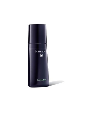 Dr. Hauschka Vyživující make-up s minerálními pigmenty (Foundation) 30 ml Vyživující make-up s minerálními pigmenty (Foundation) 30 ml - Odstín 03 Chestnut woman