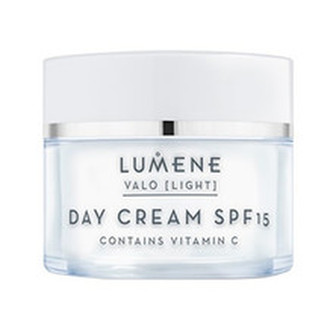 Lumene Pečující denní krém s vitamínem C a s SPF 15 Light (Day Cream SPF 15 Contains Vitamin C) 50 ml woman