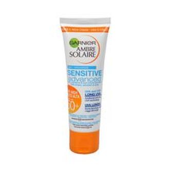 Garnier Ambre Solaire Sensitive Advanced ( SPF 50+ ) - Opalovací krém na obličej pro citlivou pokožku 50 ml pro ženy