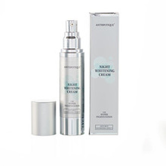 Antispotique Noční rozjasňující krém (Night Whitening Cream) 50 ml woman