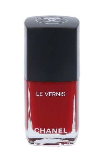 Chanel Lak na nehty Le Vernis 13 ml Lak na nehty Le Vernis 13 ml - Odstín 528 Rouge Puissant woman