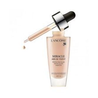 Lancome Hydratační make-up Teint Miracle SPF 15 (Hydrating Foundation) 30 ml Hydratační make-up Teint Miracle SPF 15 (Hydrating Foundation) 30 ml - Odstín 06 Beige Cannelle woman