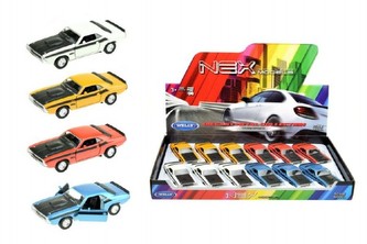 Auto Welly 1970 Dodge Challenger T/A kov 12cm asst 4 druhy volný chod 12ks v boxu