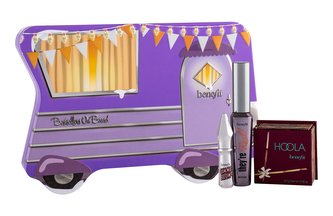 Benefit They´re Real! řasenka 8,5 g + pudrový bronzer Hoola 8 g Hoola + gel na obočí Gimme Brow+ 1,5 g 3 + plechová krabička