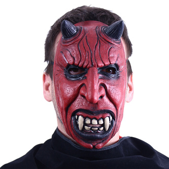 maska čert