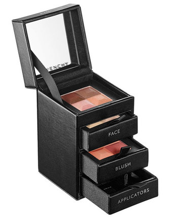 Givenchy Le Prisme oční stíny Le Prisme 3 g + kompaktní pudr Le Prisme 3 g + pudrová tvářenka Le Prisme 3 g