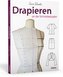 Drapieren an der Schneiderpuppe