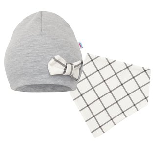 Kojenecká čepička s šátkem na krk New Baby Missy šedá - velikost 68 (4-6m)