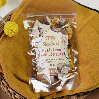 HOUSEDECOR Mix ořechů s kokosem - Mlsání pro paní učitelku