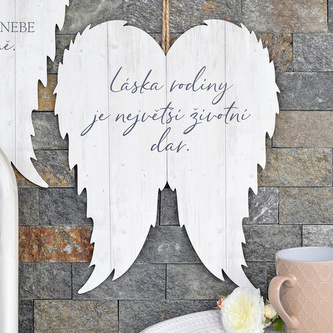 HOUSEDECOR Křídla XXL - Láska rodiny je dar