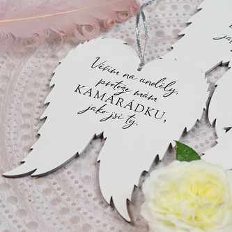 HOUSEDECOR Dřevěná křídla pro kamarádku