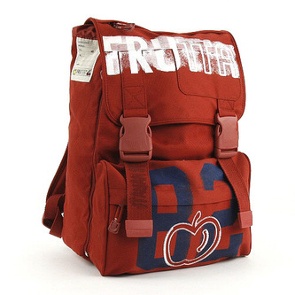 Školní batoh Frutta na přezky 82 červená