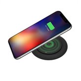 Podložka FIXED Pad pro rychlé bezdrátové nabíjení telefonu, 10W, černá