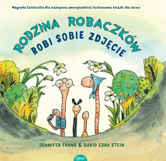 Rodzina Robaczków robi sobie zdjęcie Rodzina Robaczków robi sobie zdjęcie