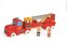 Dřevěné hasičské auto Story Giant Truck Janod se 4 hasiči a žebříkem od 2 let