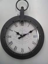 Hodiny nástěnné kov pr. 38 cm