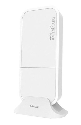 MikroTik wAP LTE kit, white, 650MHz CPU, 64MB RAM, 1x LAN, 2.4GHz Wi-Fi, 2x2MIMO, 2dBi, LTE, vč. L4