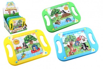 Kuličková hra Krtek plast hlavolam 20x15cm 3 barvy 12ks v boxu Kuličková hra Krtek plast hlavolam 20x15cm 3 barvy 12ks v boxu