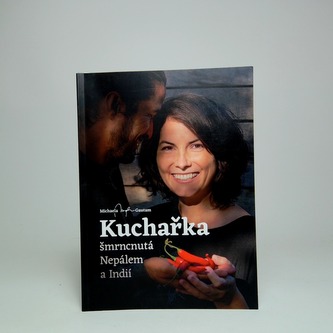 Kuchařka šmrncnutá Nepálem a Indií