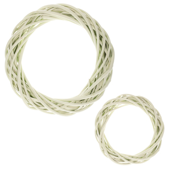 Věnec z proutí (vrba), barva zelená, cena za sadu 2ks.