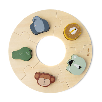 Wooden round puzzle